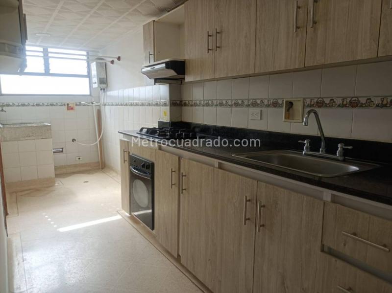 4BR Apartment in Jardines (126 m²) - 3