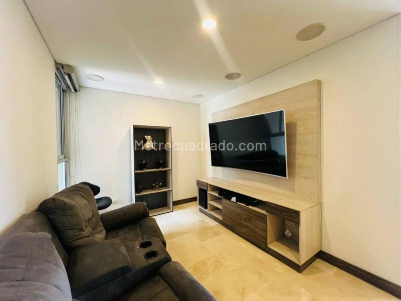 Apartamento Amplio de 3 Alcobas en Loma de los Parra - 9