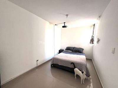 Apartamento de 3 alcobas en venta en Maria Auxiliadora, Sabaneta, 51 m² · foto 4 de 18