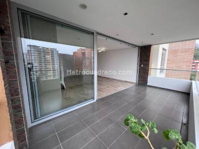 Apartamento de 3 alcobas en venta en Loma Del Esmeraldal, Envigado, 155 m² · foto 8 de 20