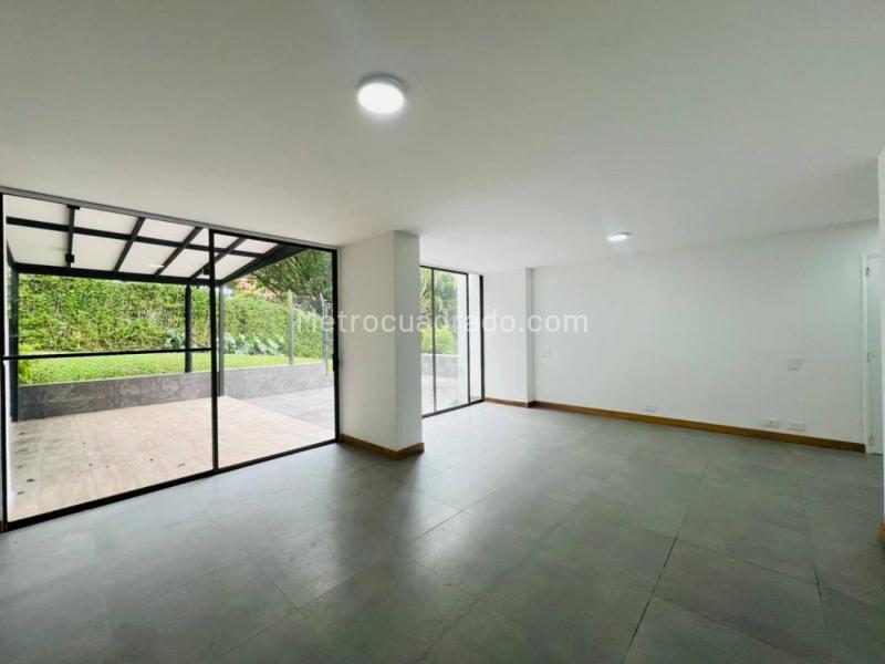 Casa Familiar de 3 Alcobas en San Lucas - 4