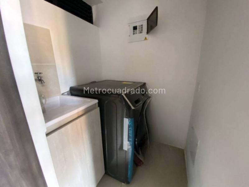 Apartamento Dúplex de 3 Habitaciones en El Retiro - 3