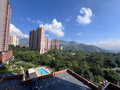 Apartamento de 3 alcobas en venta en Suramerica, Itagüí, 77 m² · foto 2 de 20