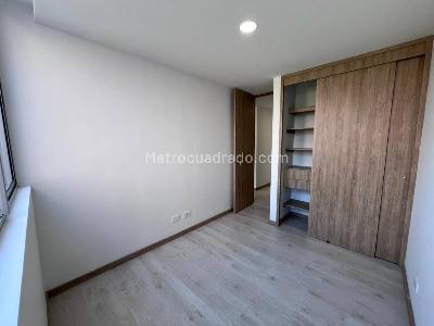 Apartamento de 3 alcobas en venta en Suramerica, Itagüí, 77 m² · foto 8 de 20