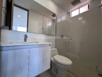 Apartamento de 3 alcobas en venta en Suramerica, Itagüí, 77 m² · foto 14 de 20