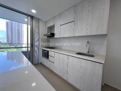 Apartamento de 3 alcobas en venta en Suramerica, Itagüí, 77 m² · foto 15 de 20