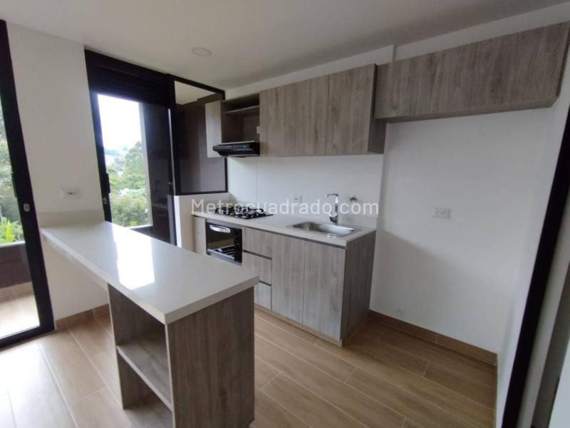 3BR Apartment in El Retiro (93 m²) - 2