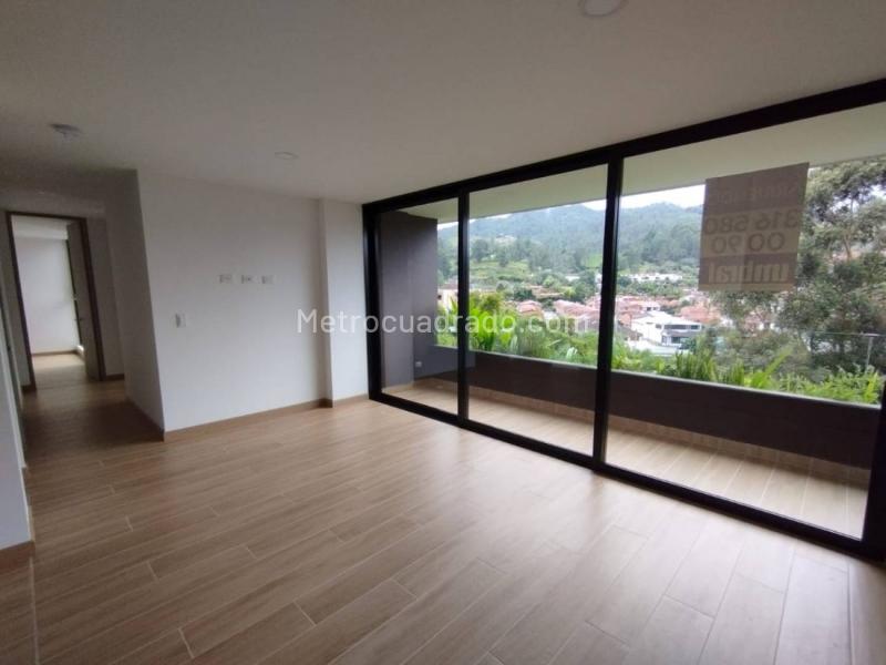 3BR Apartment in El Retiro (93 m²) - 4
