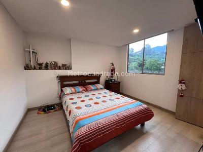 Apartamento en venta en Camino Verde, Envigado · foto 19 de 20
