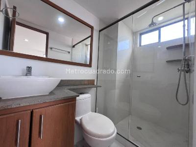 Apartamento de 3 alcobas en venta en Aves Maria, Sabaneta, 127 m² · foto 5 de 20