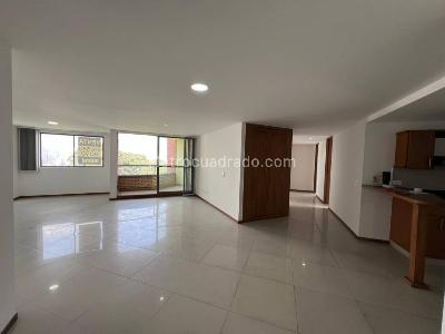 Apartamento de 3 alcobas en venta en Aves Maria, Sabaneta, 127 m² · foto 7 de 20