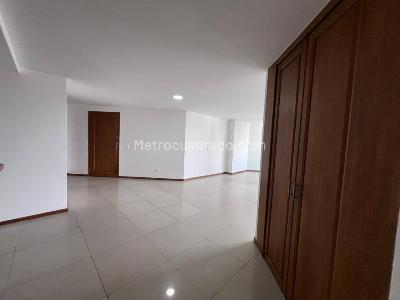 Apartamento de 3 alcobas en venta en Aves Maria, Sabaneta, 127 m² · foto 10 de 20