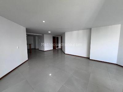 Apartamento de 3 alcobas en venta en Aves Maria, Sabaneta, 127 m² · foto 13 de 20