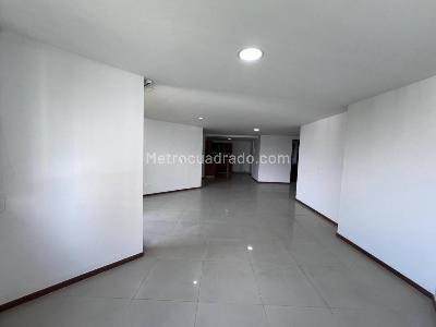 Apartamento de 3 alcobas en venta en Aves Maria, Sabaneta, 127 m² · foto 14 de 20