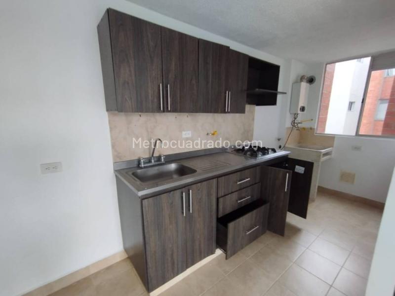 Apartamento en Arriendo, Los Colegios, Rionegro - 2