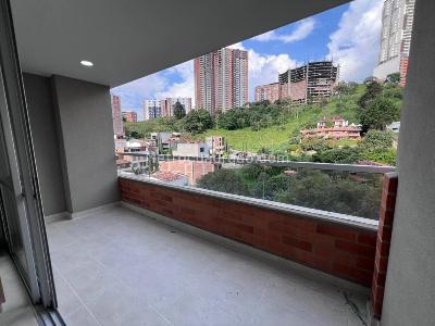 Apartamento de 2 alcobas en venta en La Doctora, Sabaneta, 55 m² · foto 2 de 18