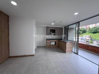 Apartamento de 2 alcobas en venta en La Doctora, Sabaneta, 55 m² · foto 5 de 18