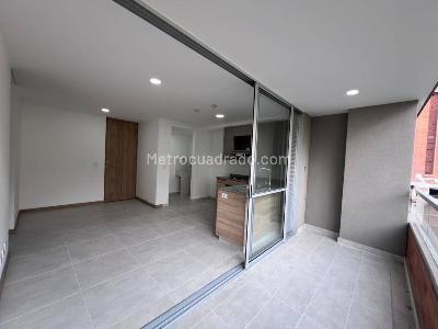 Apartamento de 2 alcobas en venta en La Doctora, Sabaneta, 55 m² · foto 9 de 18