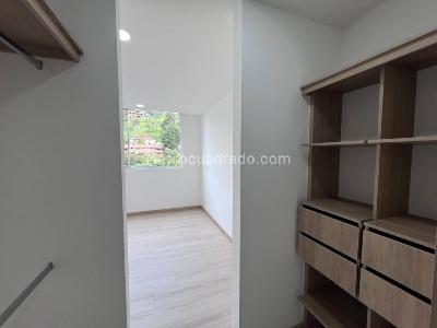 Apartamento de 2 alcobas en venta en La Doctora, Sabaneta, 55 m² · foto 16 de 18