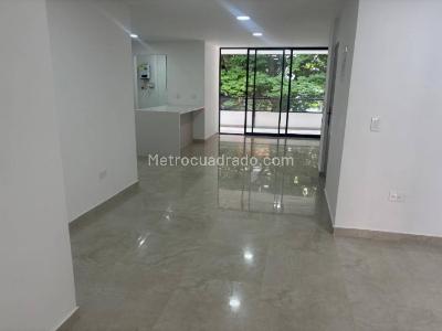 Apartamento de 3 alcobas en venta en Belen La Castellana, Medellín, 134 m² · foto 2 de 11