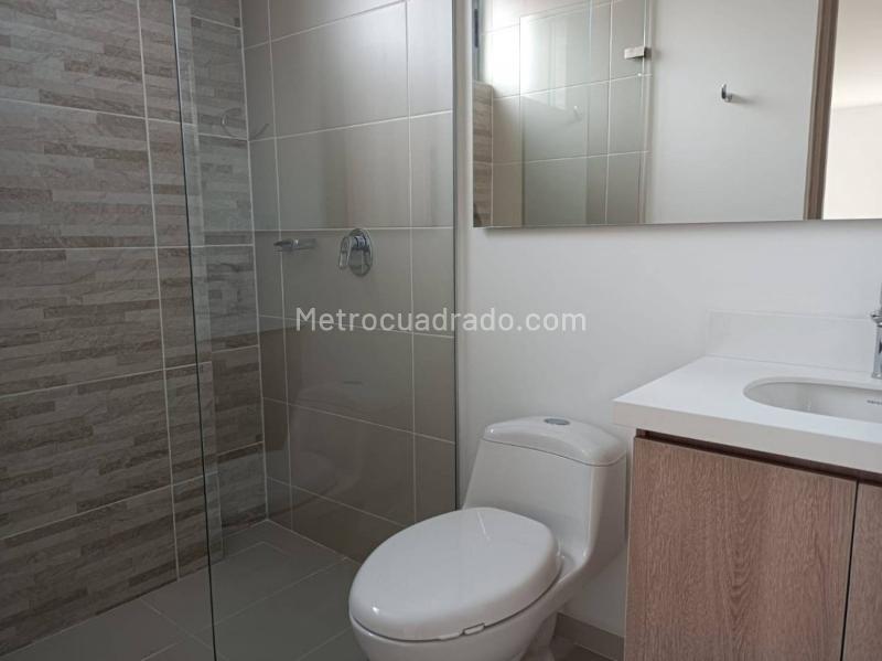 2BR Apartment in Ciudad del Río with Gym and Pool - 9