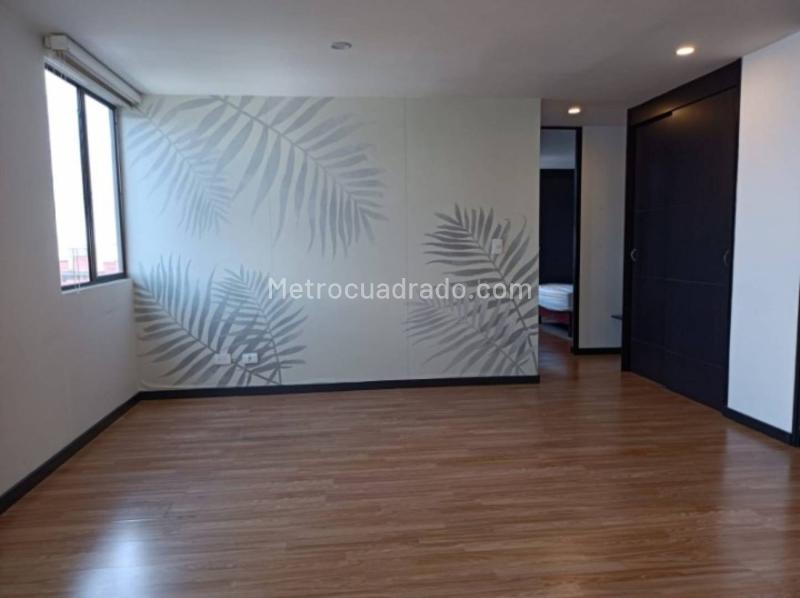 Apartamento de 2 Alcobas en Loma de los González (El Poblado) - 3