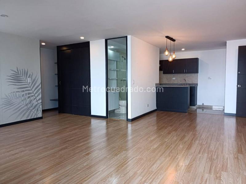Apartamento de 2 Alcobas en Loma de los González (El Poblado) - 4