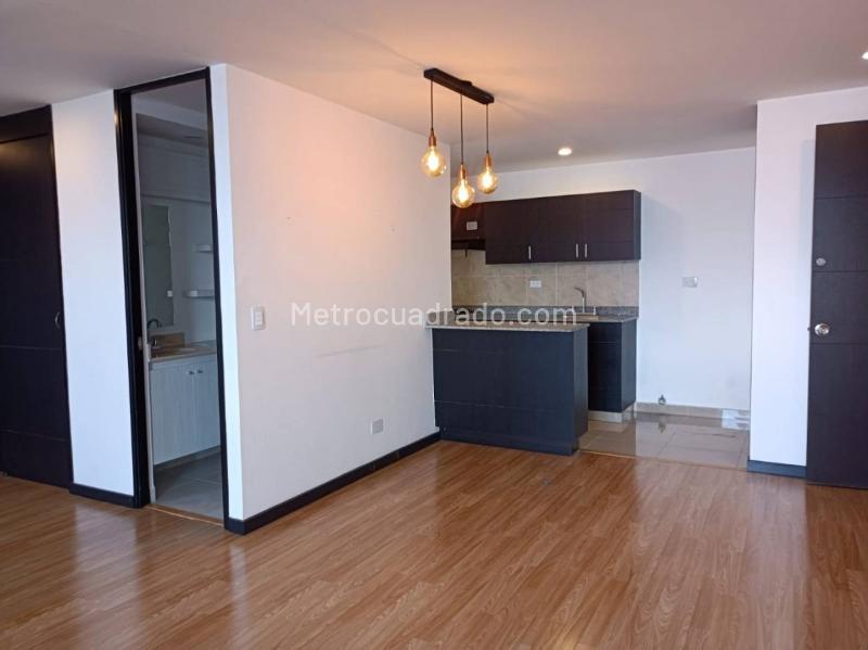 Apartamento de 2 Alcobas en Loma de los González (El Poblado) - 5