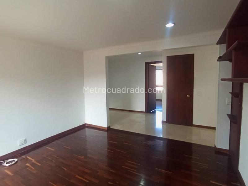 Comfortable 3BR Apartment in Loma De Los Parra
