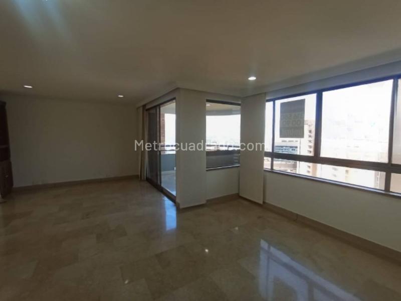Comfortable 3BR Apartment in Loma De Los Parra - 2