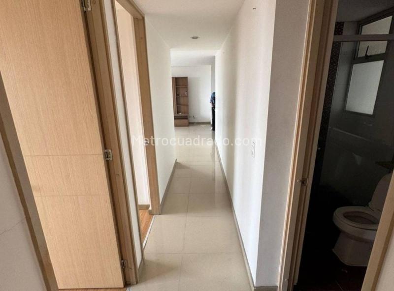 Modern 3BR Apartment in Castropol, El Poblado - 7