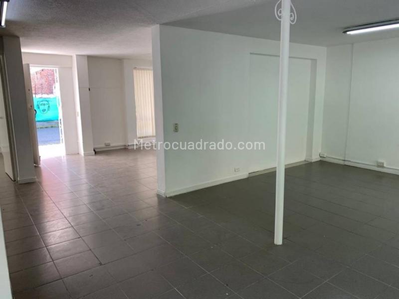Casa Comercial en Arriendo en Conquistadores - 4