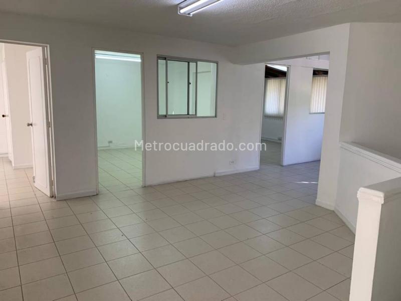 Casa Comercial en Arriendo en Conquistadores - 7