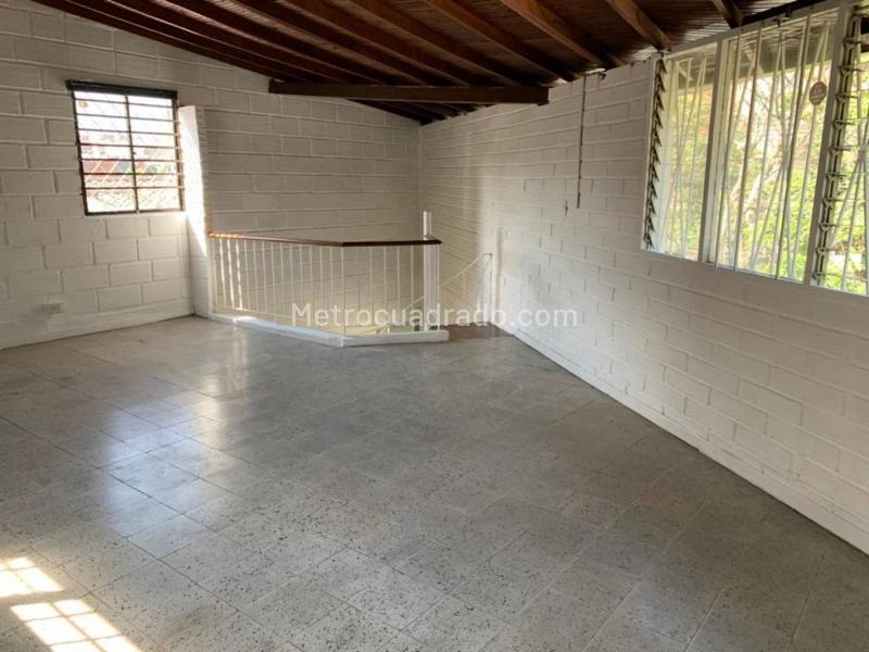 Casa Comercial en Arriendo en Conquistadores - 9