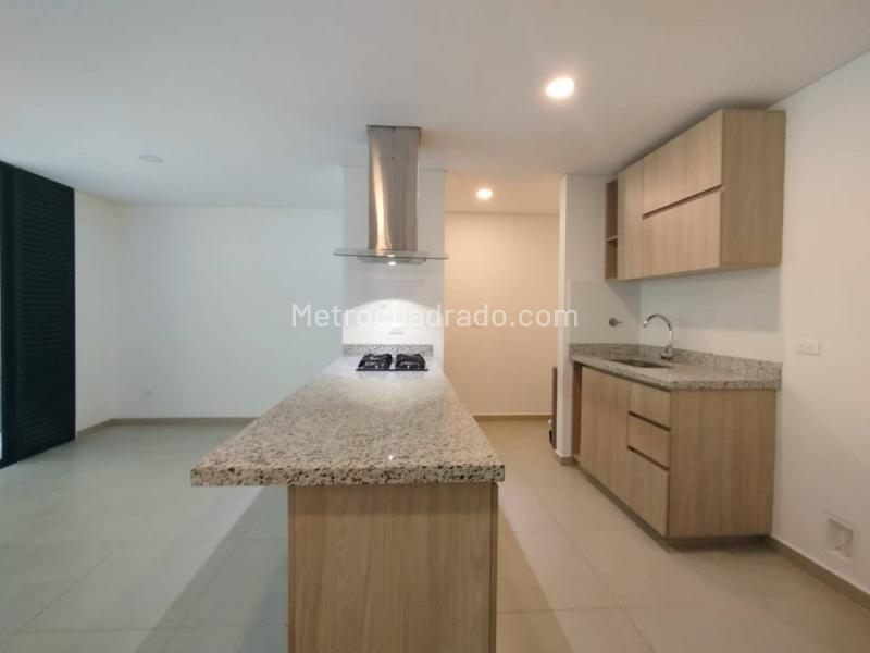 3BR Apartment in El Retiro (85 m²) - 5