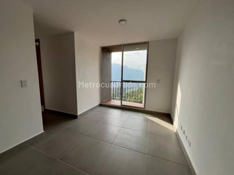 3BR Apartment in Pueblo Viejo (50 m²) - 2