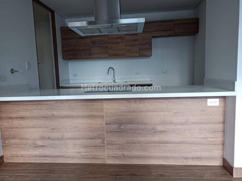 2BR Apartment with Industrial Finishes in Ciudad del Río - 4