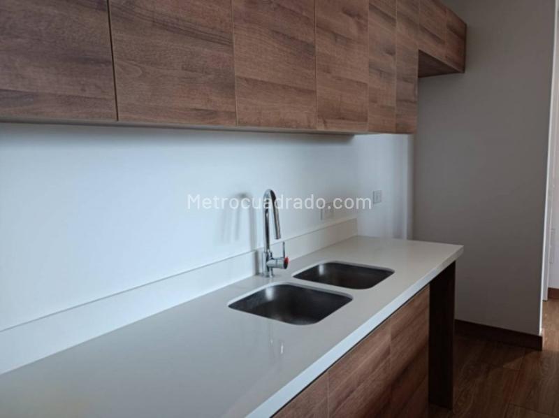 2BR Apartment with Industrial Finishes in Ciudad del Río - 6