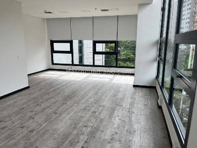 Office for rent in Milla De Oro, Medellín