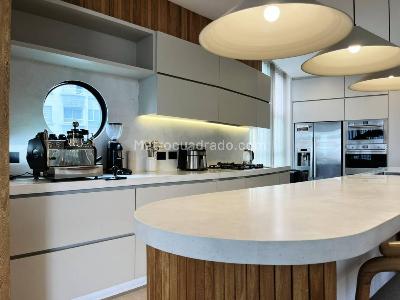 Apartamento de 2 alcobas en venta en Provenza, Medellín, 276 m² · foto 6 de 20