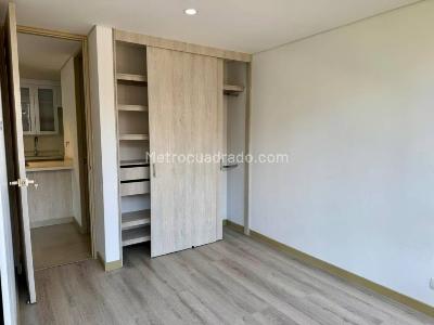 Apartamento en venta en Loma De Las Brujas, Envigado · foto 16 de 17