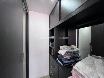 Apartamento de 2 alcobas en venta en Niquia, Bello, 55 m² · foto 6 de 20