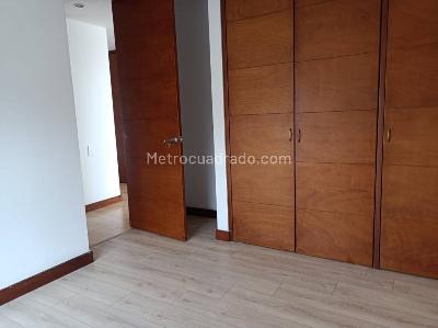 Apartamento en arriendo en Loma De Los Gonzalez, Medellín · foto 14 de 20