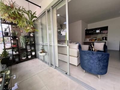 Apartamento de 3 alcobas en venta en Calasanz, Medellín, 93 m² · foto 3 de 20