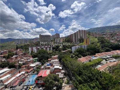 Apartamento de 3 alcobas en venta en Calasanz, Medellín, 93 m² · foto 4 de 20