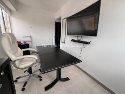 Apartamento de 3 alcobas en venta en Calasanz, Medellín, 93 m² · foto 10 de 20