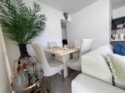 Apartamento de 3 alcobas en venta en Calasanz, Medellín, 93 m² · foto 17 de 20