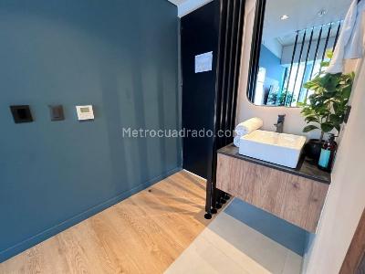 Apartaestudio en venta en Parque Poblado, Medellín, 21 m² · foto 4 de 11
