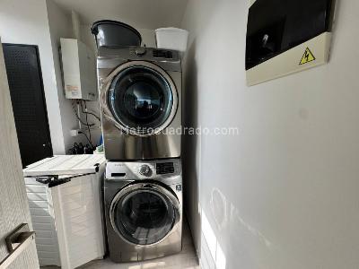 Apartamento de 3 alcobas en venta en Las Lomas, Medellín, 153 m² · foto 3 de 20