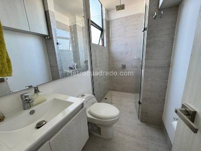 Apartamento de 3 alcobas en venta en Las Lomas, Medellín, 153 m² · foto 8 de 20